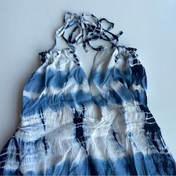 Gorgeous BohoMe blue and white tie dye halter swim cover up dress - Picture 8 of 16